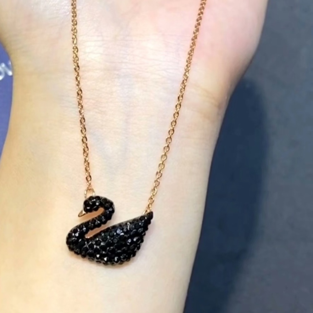 Swarovski Iconic Swan Necklace